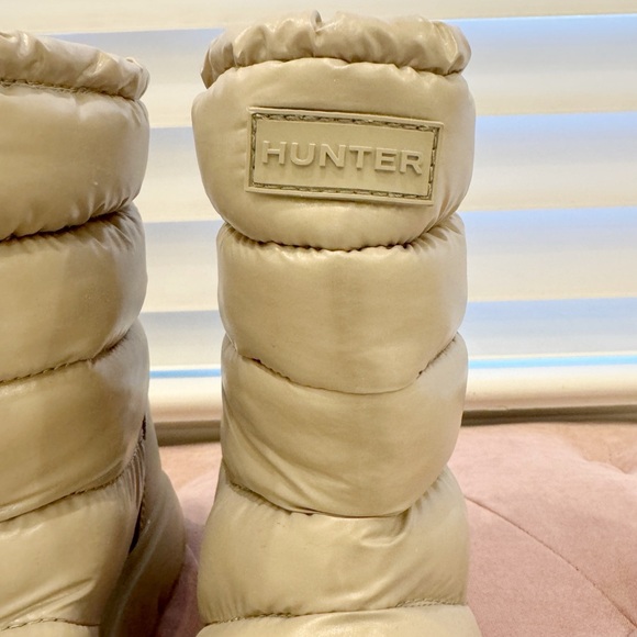 Hunter Women’s Maribel Lug Sole Insulated Waterproof Snow Bootie Natural/Tan 5 - Picture 2 of 8